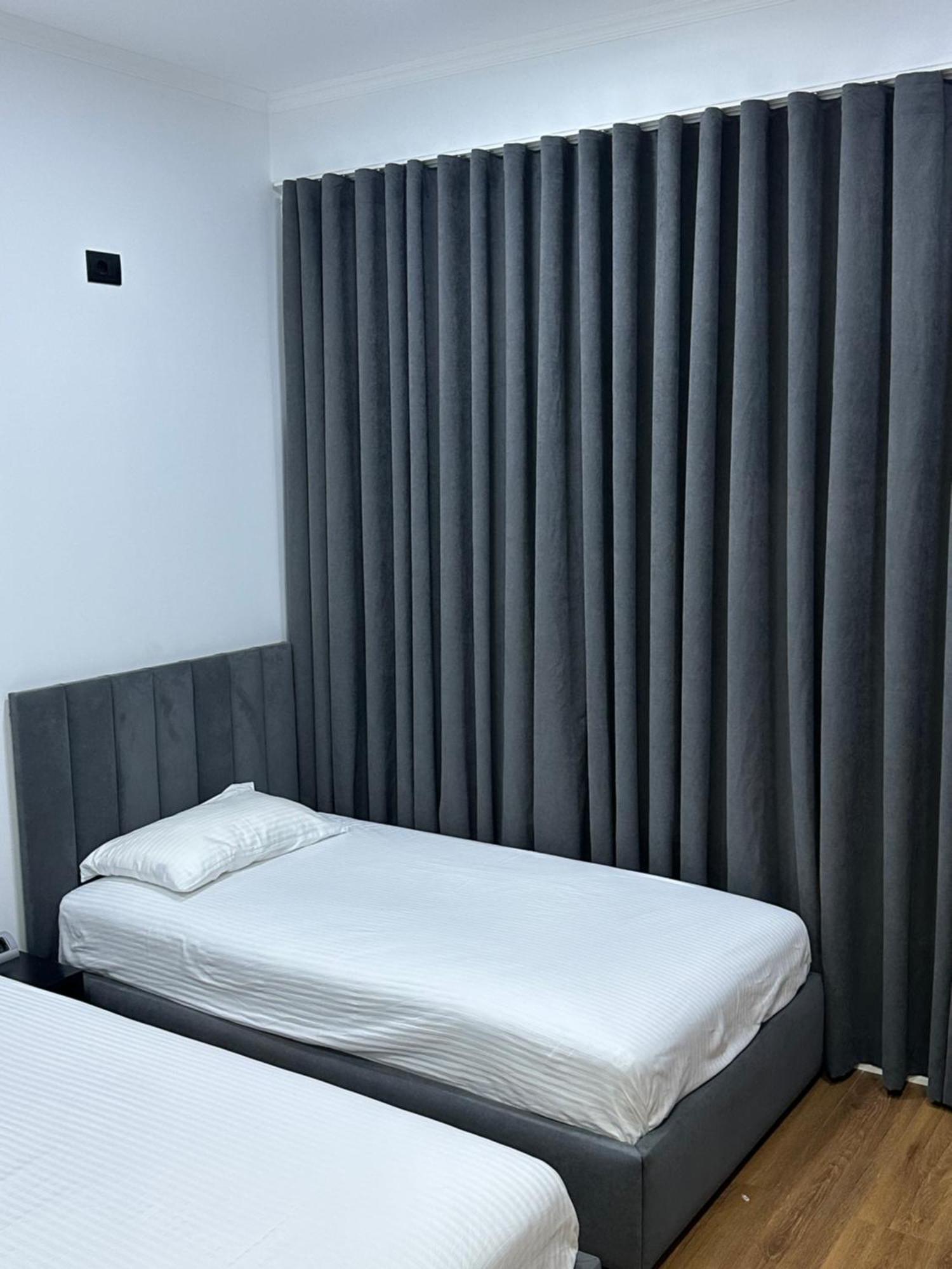 Aries Apartments Саранда Экстерьер фото